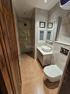 Bathroom Image of 2700 Sq.ft 4 BHK Builder Floor for sale in Suncity Township, Sector 54 Gurgaon for Rs. 45000000