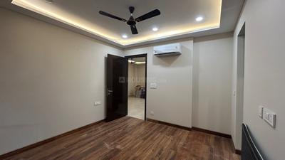 Bedroom Image of 2200 Sq.ft 3 BHK Builder Floor for rent in Palam Vihar Gurgaon for Rs. 53000