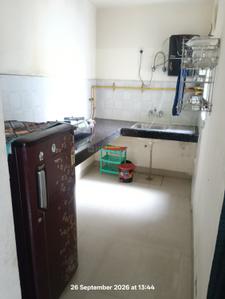 Kitchen Image of 585 Sq.ft 1 BHK Apartment / Flat for rent in Shubhhomes Urban Homes Phase 2A, Bamheta Village Ghaziabad for Rs. 15000