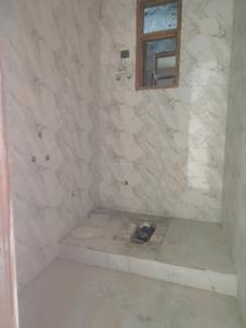Common Bathroom Image of 950 Sq.ft 3 BHK Apartment / Flat for sale in Khanpur New Delhi for Rs. 6500000