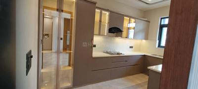 Kitchen Image of 2043 Sq.ft 3 BHK Builder Floor for sale in Sector 10 Gurgaon for Rs. 23800000