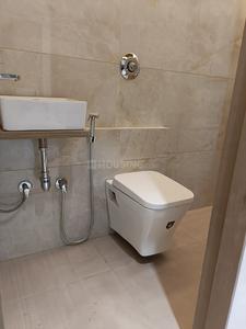 Bathroom Image of 512 Sq.ft 1 BHK Apartment / Flat for sale in Infinity Residences, Parel Mumbai for Rs. 17500000