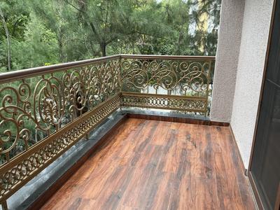 Balcony Image of 2500 Sq.ft 4 BHK Apartment / Flat for rent in Deccan Gymkhana Pune for Rs. 140000
