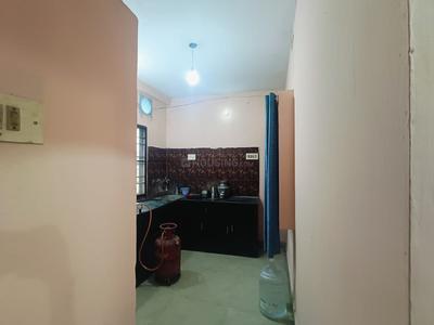 Kitchen Image of 650 Sq.ft 2 BHK Apartment / Flat for rent in Egmore Chennai for Rs. 25000