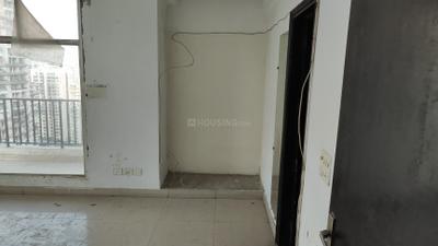 Bedroom Image of 1695 Sq.ft 3 BHK Apartment / Flat for sale in Panchsheel Wellington, Crossings Republik Ghaziabad for Rs. 12100000