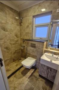 Bathroom Image of 1500 Sq.ft 3 BHK Apartment / Flat for sale in BPTP Astaire Garden Floors, Sector 70A Gurgaon for Rs. 17000000