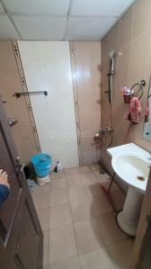 Bathroom Image of 1350 Sq.ft 3 BHK Apartment / Flat for sale in Raison Armor Homes, Indirapuram Ghaziabad for Rs. 13000000