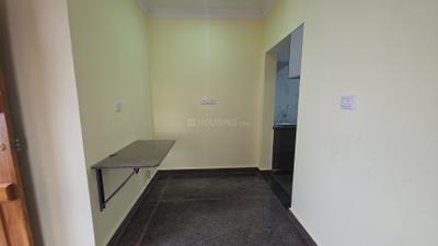 Living Room Image of 500 Sq.ft 1 BHK Independent House for rent in Singasandra Bengaluru for Rs. 21000