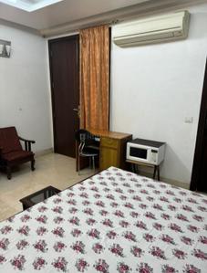 Bedroom Image of 400 Sq.ft 1 RK Builder Floor for rent in Sukhdev Vihar New Delhi for Rs. 30000