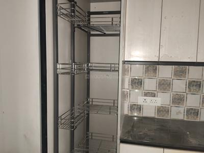 Bathroom Image of 1800 Sq.ft 3.5 BHK Apartment / Flat for rent in Mandaveli Chennai for Rs. 110000