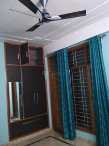 Bedroom Image of 1400 Sq.ft 2 BHK Builder Floor for rent in Sector 70 Noida for Rs. 40000