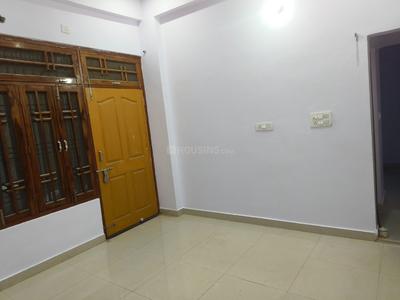 Bedroom Image of 600 Sq.ft 2 BHK Independent House for rent in Roberts Lines Lucknow for Rs. 8500