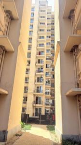 Image of 1100 Sq.ft 2 BHK Apartment / Flat for sale in Signature Global The Millennia 3, Sector 37D, Gurgaon for Rs. 7300000