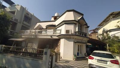 Image of 3600 Sq.ft 4 BHK Villa for sale in Shyamal, Ahmedabad for Rs. 75000000