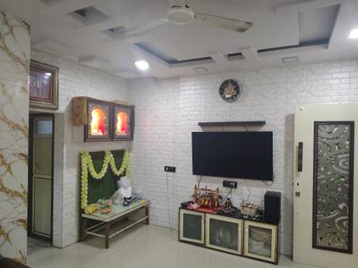 Living Room Image of 700 Sq.ft 1 BHK Apartment / Flat for rent in Raunak Bliss, Kasarvadavali Thane for Rs. 18500