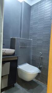 Image of 950 Sq.ft 2 BHK Apartment / Flat for rent in Indirapuram, Ghaziabad for Rs. 23000