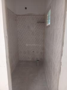Bathroom Image of 700 Sq.ft 2 BHK Independent House for rent in Pallavaram Chennai for Rs. 16000