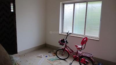 Bedroom Image of 500 Sq.ft 1.5 BHK Independent House for rent in Boral Kolkata for Rs. 7499