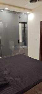 Bedroom Image of 900 Sq.ft 2 BHK Builder Floor for rent in Rajouri Garden New Delhi for Rs. 36000