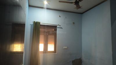Image of 800 Sq.ft 2 BHK Independent House for rent in Nagla Sadola, Mathura for Rs. 15000