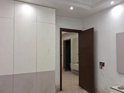 Bedroom Image of 1350 Sq.ft 3 BHK Builder Floor for sale in Paschim Vihar New Delhi for Rs. 27500000
