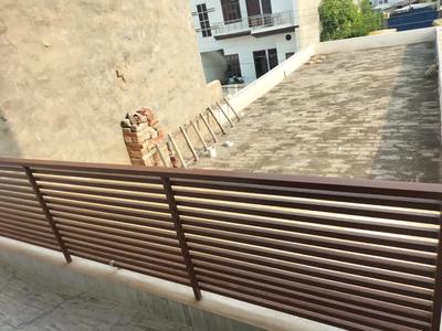 Balcony Image of 100 Sq.ft 1.5 BHK Builder Floor for rent in Tehsil Sirsa Sirsa for Rs. 6000