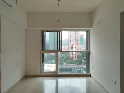 Living Room Image of 585 Sq.ft 2 BHK Apartment / Flat for sale in The Atmosphere, Mulund West Mumbai for Rs. 17500000