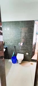 Bathroom Image of 620 Sq.ft 2 BHK Apartment / Flat for sale in Dosti Desire Dosti Pearl, Thane West Thane for Rs. 10500000