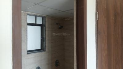 Bathroom Image of 585 Sq.ft 1 BHK Apartment / Flat for sale in Sunteck World, Naigaon East Naigaon for Rs. 3300000