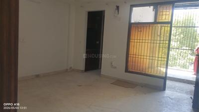 Bedroom Image of 2925 Sq.ft 4 BHK Builder Floor for rent in Janakpuri New Delhi for Rs. 75000