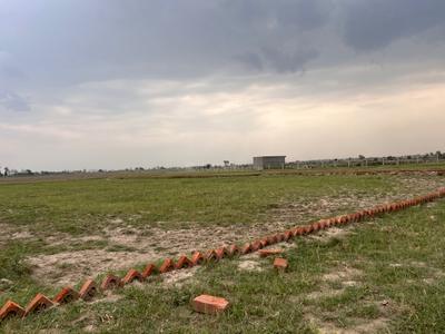 Image of 900 Sq.ft Residential Plot / Land for sale in Noida Extension, Greater Noida for Rs. 800000