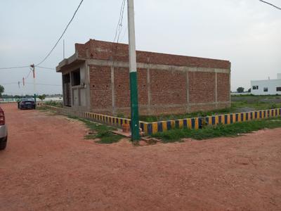Image of 540 Sq.ft Residential Plot / Land for sale in Idgah Colony, Agra for Rs. 390000