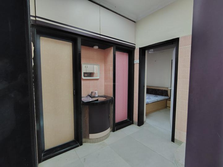 Opp wadia hosp Bedroom 1