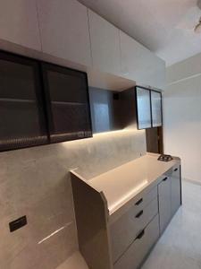 Kitchen Image of 516 Sq.ft 2 BHK Apartment / Flat for rent in Project Royale Rose, Bandra West Mumbai for Rs. 110000