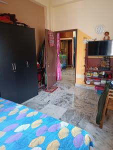 Bedroom Image of 800 Sq.ft 2 BHK Apartment / Flat for rent in Paschim Putiary Kolkata for Rs. 18000