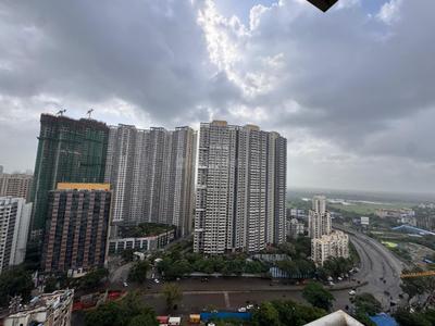 Image of 1000 Sq.ft 2 BHK Apartment / Flat for rent in Runwal Chestnut, Mulund West, Mumbai for Rs. 65000