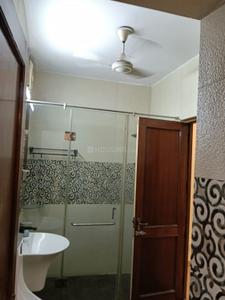 Bathroom Image of 3600 Sq.ft 3 BHK Independent House for rent in Sector 46 Noida for Rs. 100000