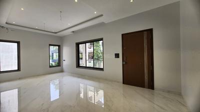 Bedroom Image of 8000 Sq.ft 5 BHK Independent House for sale in Bhimrad Surat for Rs. 39000000