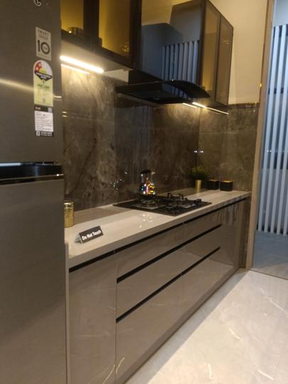 Chaitanya Holdings Borivali West Main Image 1