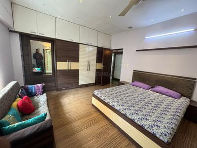 Bedroom Image of 2500 Sq.ft 3 BHK Apartment / Flat for rent in Bodakdev Ahmedabad for Rs. 75000