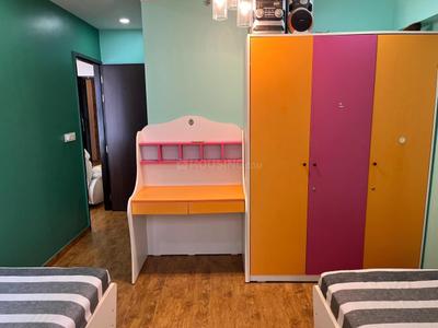 Bedroom Image of 950 Sq.ft 2 BHK Apartment / Flat for sale in Amanora Future Towers, Hadapsar Pune for Rs. 15500000