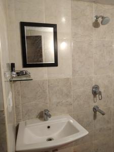 Bathroom Image of 1224 Sq.ft 2 BHK Apartment / Flat for rent in Mahaveer Zephyr, Bommanahalli Bengaluru for Rs. 40000