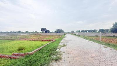Image of 900 Sq.ft Residential Plot / Land for sale in Kishor Pura, Vrindavan for Rs. 1500000