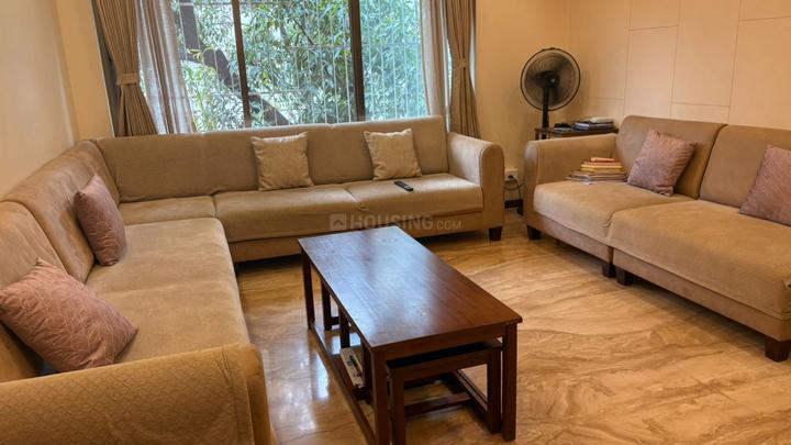 Prabhat road Main Image 1