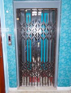 Image of 910 Sq.ft 2 BHK Apartment / Flat for sale in Dum Dum Cantonment, Kolkata for Rs. 3913000