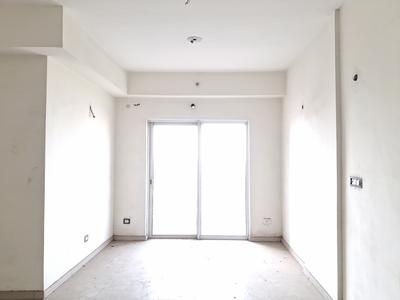 Living Room Image of 1670 Sq.ft 3 BHK Apartment / Flat for sale in DLF Capital Greens, Karampura New Delhi for Rs. 27500000