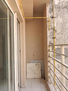 Drying Area Image of 1070 Sq.ft 2.5 BHK Apartment / Flat for sale in Paras Tierea, Sector 137 Noida for Rs. 9000000