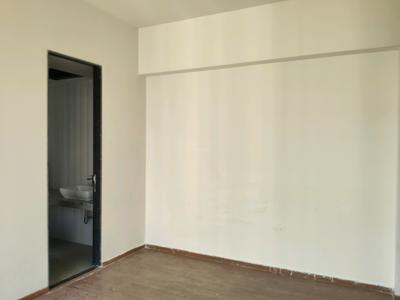 Bedroom Image of 950 Sq.ft 2 BHK Apartment / Flat for sale in Parshwanath Galaxy, Kasarvadavali Thane for Rs. 8100000