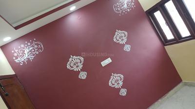 Bedroom Image of 669 Sq.ft 3 BHK Builder Floor for rent in Shakti Nagar New Delhi for Rs. 15000
