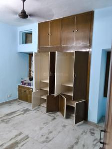 Bedroom Image of 1700 Sq.ft 2 BHK Independent House for rent in Sector 31 Noida for Rs. 30000
